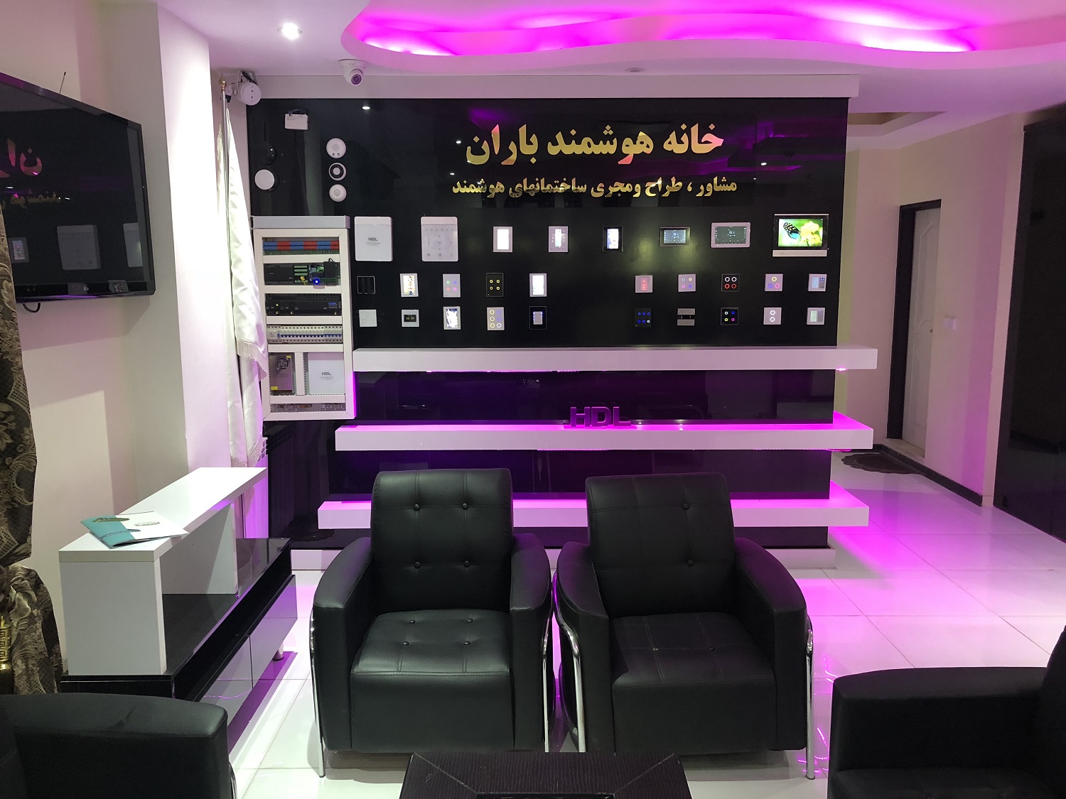 شوروم نمایندگی انحصاری استان خوزستان